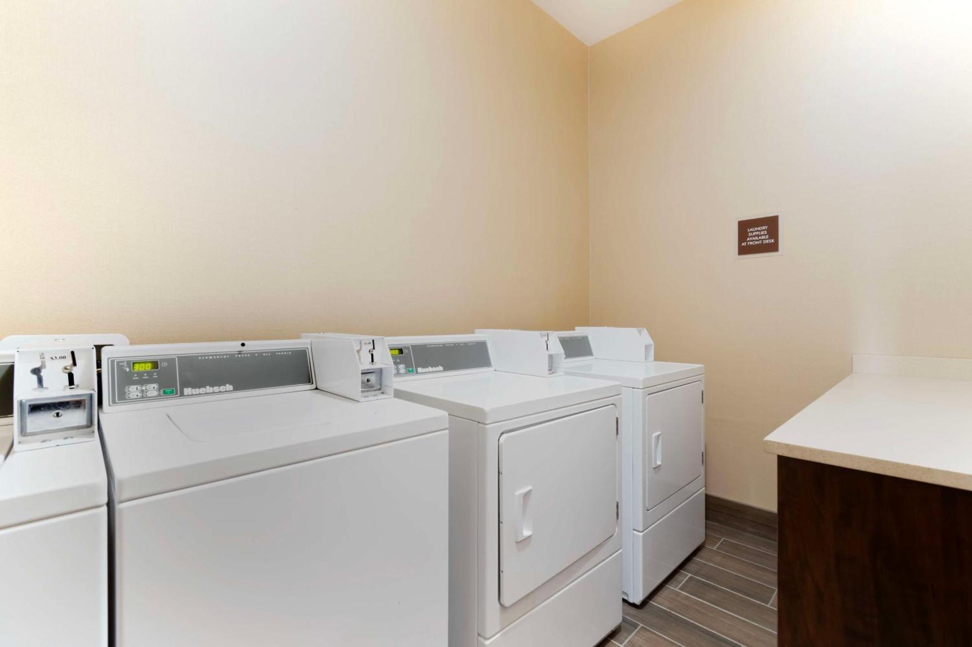 Best Western Plus Moosomin Hotel Kültér fotó